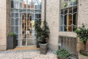 Photo de la galerie de l'établissement Design Apartment with private pool exclusive use - Stelvio 21, à Milan