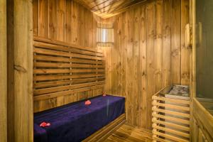 صورة لـ Elixir Hills Suites Resort and Spa في مونار