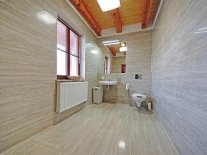 Ένα μπάνιο στο Apartamenty U Bandurskich +37 φωτογραφίες