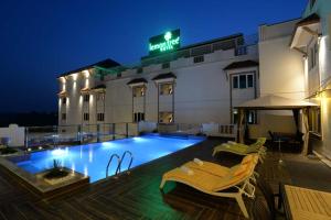 Bassein majutusasutuses Lemon Tree Hotel Coimbatore või selle lähedal