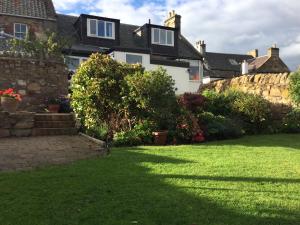 Gallery image of Honeypot Guest House in Crail