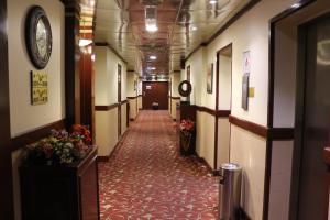 Fotografie z fotogalerie ubytování Al Khaleej Grand Hotel v Dubaji