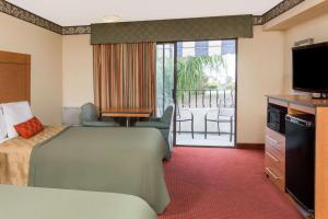Gallery image of Travelodge by Wyndham San Clemente Beach in San Clemente