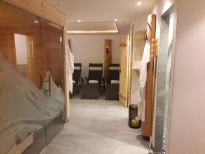 Koupelna v ubytování Appartement Catrin mit Sauna und E-Ladestation