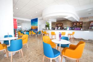 Posedenie v ubytovaní Hotel Servigroup Trinimar