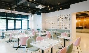 欣得酒店留园虎丘店餐厅或其他用餐的地方