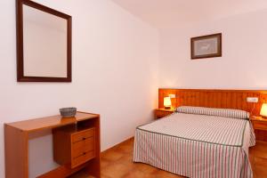 Posteľ alebo postele v izbe v ubytovaní Casa Enpiera II - Turistrat