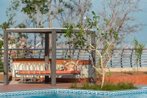 Бассейн в Hotel Verde Zanzibar - Azam Luxury Resort and Spa - Dry Hotel или поблизости