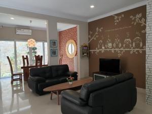 Gallery image of Danka@Taman Golf Residence in Batam Center