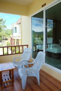Balkón nebo terasa v ubytování Chokdee Resort