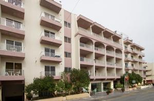 Gallery image of Soreda Hotel in St. Paul's Bay