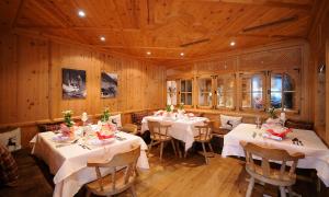 Gallery image of Hotel Englhof in Zell am Ziller