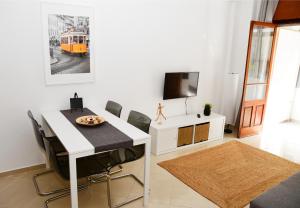 TV a/nebo společenská místnost v ubytování Giestal Terrace