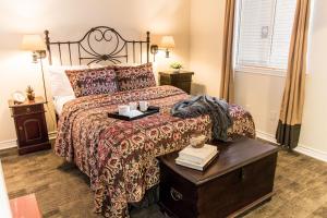 Gallery image of Vineyard Court Designer Suites Hotel in College Station