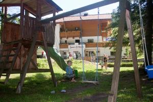 Children's play area sa Haus Berner