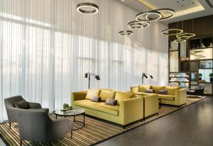 WestSide Residences by Rotana的休息区