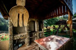 Afbeelding uit fotogalerij van Casa de vacanța La Mamuca in Colibiţa