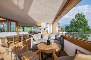 Istumisnurk majutusasutuses Dali Shishanfang Golf Hotel