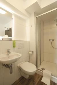 Koupelna v ubytování Arthotel ANA Eden