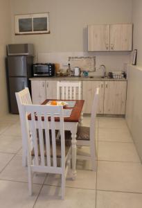 Gallery image of Tranquility Self Catering in Lüderitz