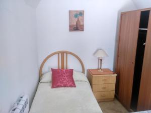 Cama o camas de una habitación en Casa Rural La Jara