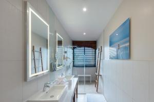 Ванная комната в Hotel Verde Zanzibar - Azam Luxury Resort and Spa - Dry Hotel