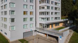 Budova, v ktorej sa apartmán nachádza