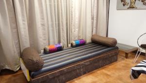 Un lugar para sentarse en Square Suite