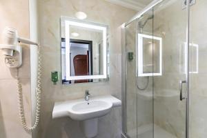 Vonios kambarys apgyvendinimo įstaigoje Hotel Podlasie
