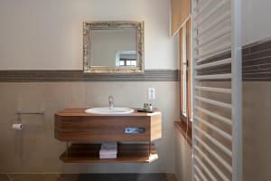 Ванна кімната в Hotel zur Post