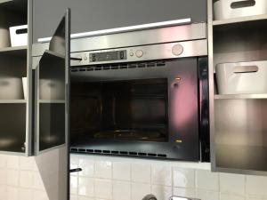 Кухня или мини-кухня в l’Ancora luxury apartment
