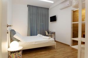 Postel nebo postele na pokoji v ubytování Dora’s Room