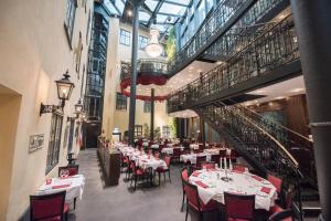 Restaurant o un lloc per menjar a Hotel Kungsträdgården