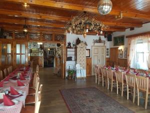 Restaurace v ubytování Hostinec Selský dvůr