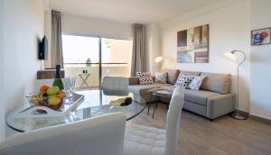 Gallery image of Apartment Club Playa Flores in Torremolinos