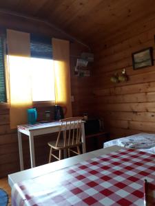 Fotografie z fotogalerie ubytování Dessans Café & Logi v destinaci Pello