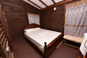 Letto o letti in una camera di Pidurangala View Home Stay