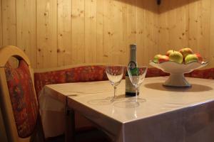 Ferienhaus "Schneider" italokat is kínál