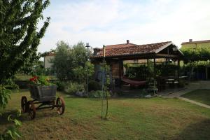 Κήπος έξω από το Apartment Ivano
