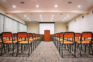 Konferenční prostory v ubytování El Polo Apart Hotel & Suites