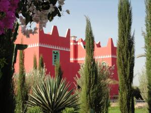 Foto da galeria de Riad-villa Le Jardin aux Etoiles em Sidi Boumoussa