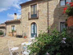 Foto dalla galleria di La Carretteria Guest house a Mistretta