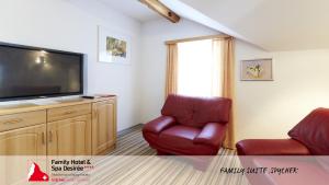 Μια τηλεόραση ή/και κέντρο ψυχαγωγίας στο Family Hotel Desirée