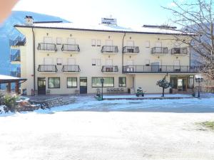 The building in which a szállodákat is located