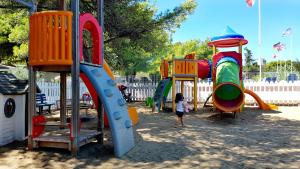 Herní místnost nebo prostor pro děti v ubytování Villaggio Gabbiano Beach