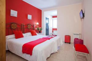 Gallery image of Hotel Alvaro frente Palacio-Museo Selgas in Cudillero