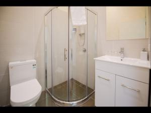Koupelna v ubytování Grand Central Serviced Apartments