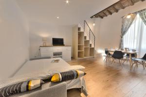Gallery image of Sarpi Loft Florence in Florence