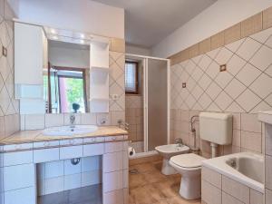 Kúpeľňa v ubytovaní Holiday Home Istra by Interhome
