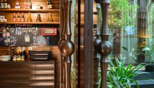 Novotel Goa Resort & Spa Candolim酒廊或酒吧区